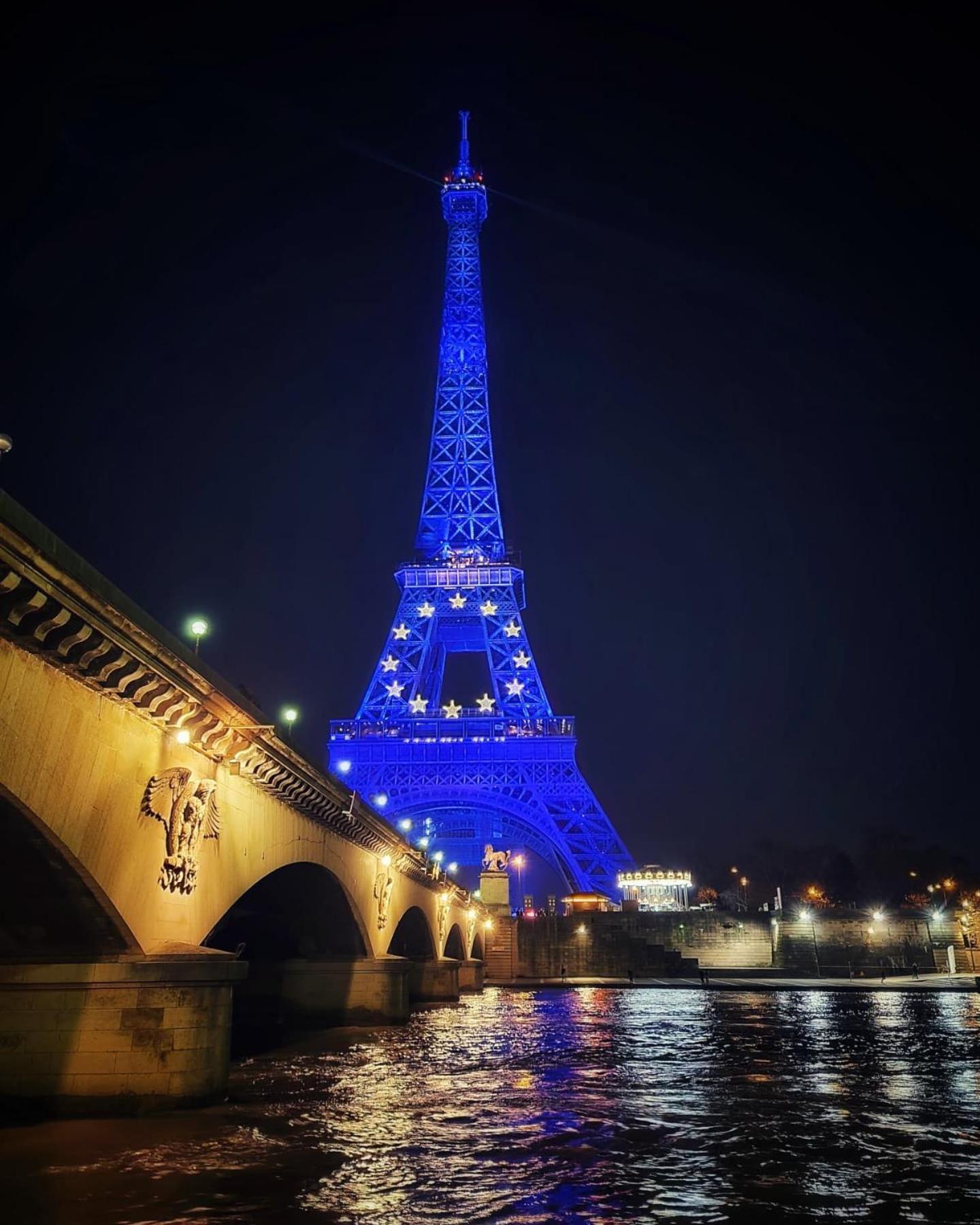 Studio Champs Elysees Tour Eiffel Paris Exterior photo